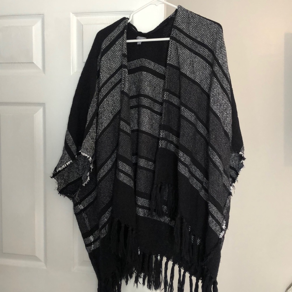 Artie black and white striped poncho